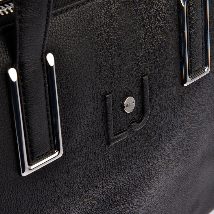 LIU JO Handtasche Charlize in Schwarz 8