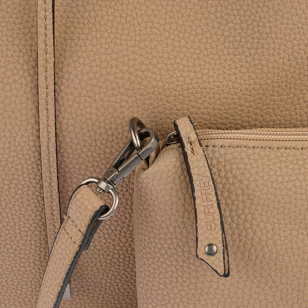 SURI FREY Beuteltasche Issy 2 in 1 in Taupe 8